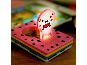 点亮温馨之夜 义乌市创达日用百货商行专业生产供应优质卡片小夜灯